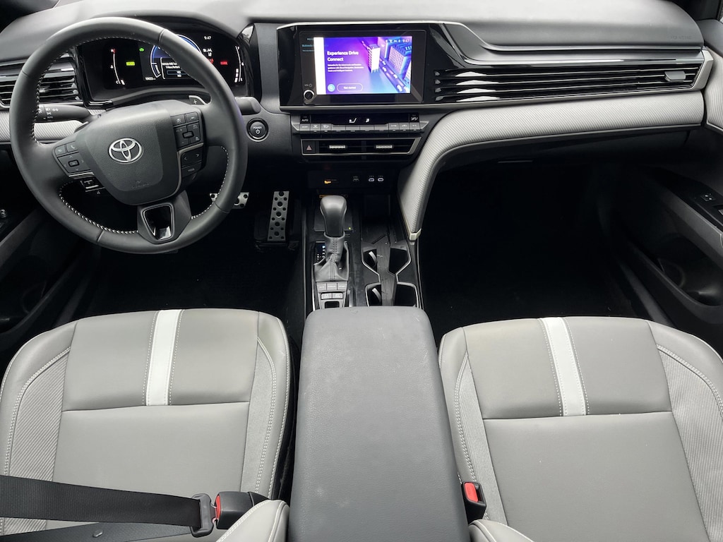 Used 2025 Toyota Camry SE Sedan