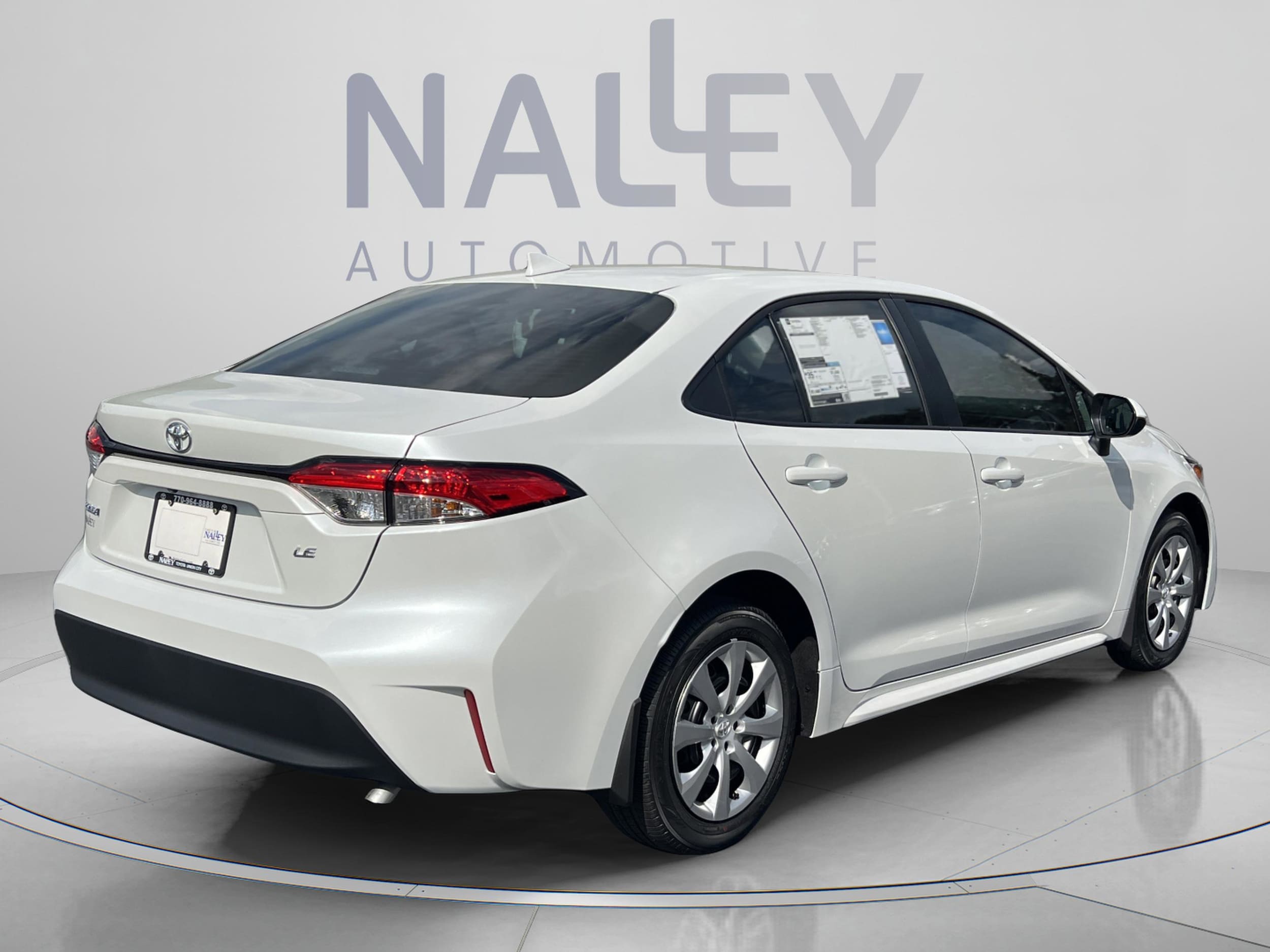 2026 Toyota Corolla LE - Photo 7