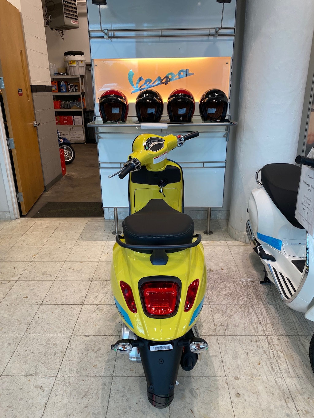 New 2024 Vespa PRIMAVERA 50 S 49CC