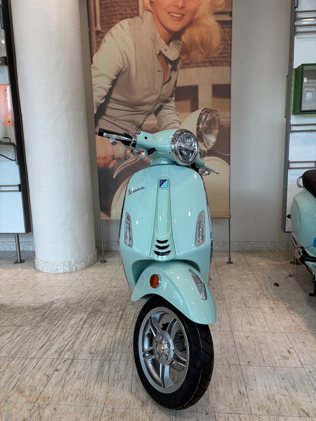 Used 2025 Vespa PRIMAVERA50 49CC