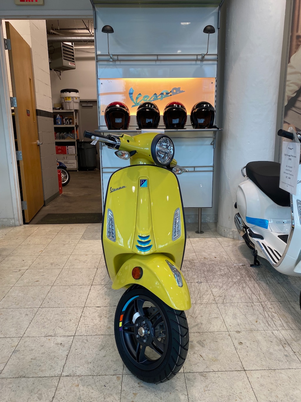 New 2024 Vespa PRIMAVERA 50 S 49CC