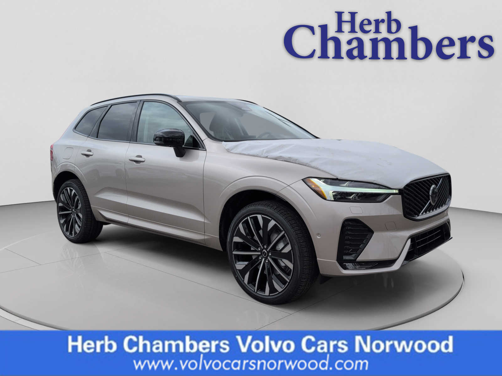 new 2026 Volvo XC60 car, priced at $63,870