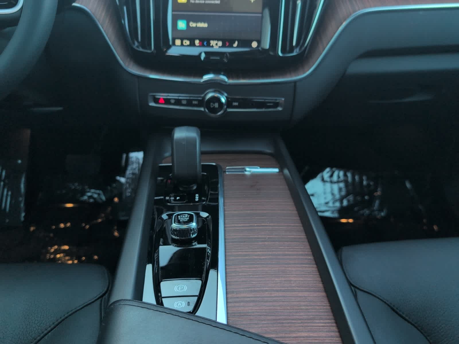 used 2023 Volvo XC60 car, priced at $35,998