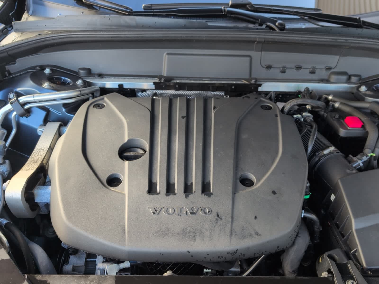 used 2023 Volvo XC60 car, priced at $34,498