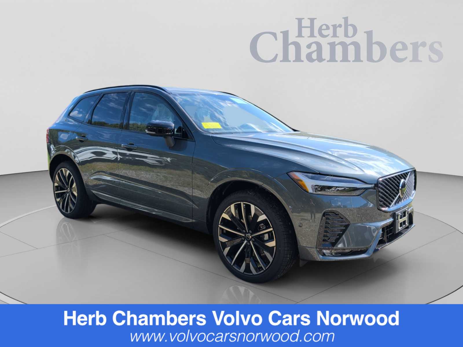 New 2027 Volvo XC60 B5 Ultra SUV