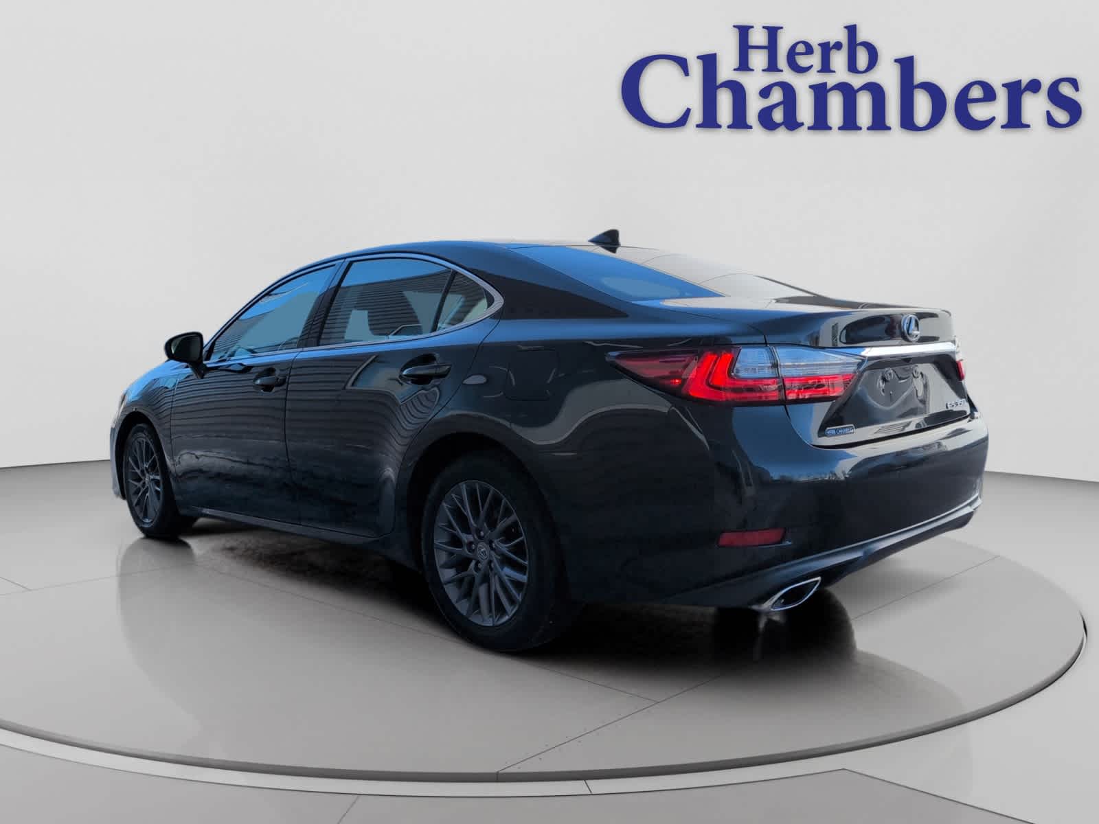 used 2018 Lexus ES 350 car, priced at $19,998