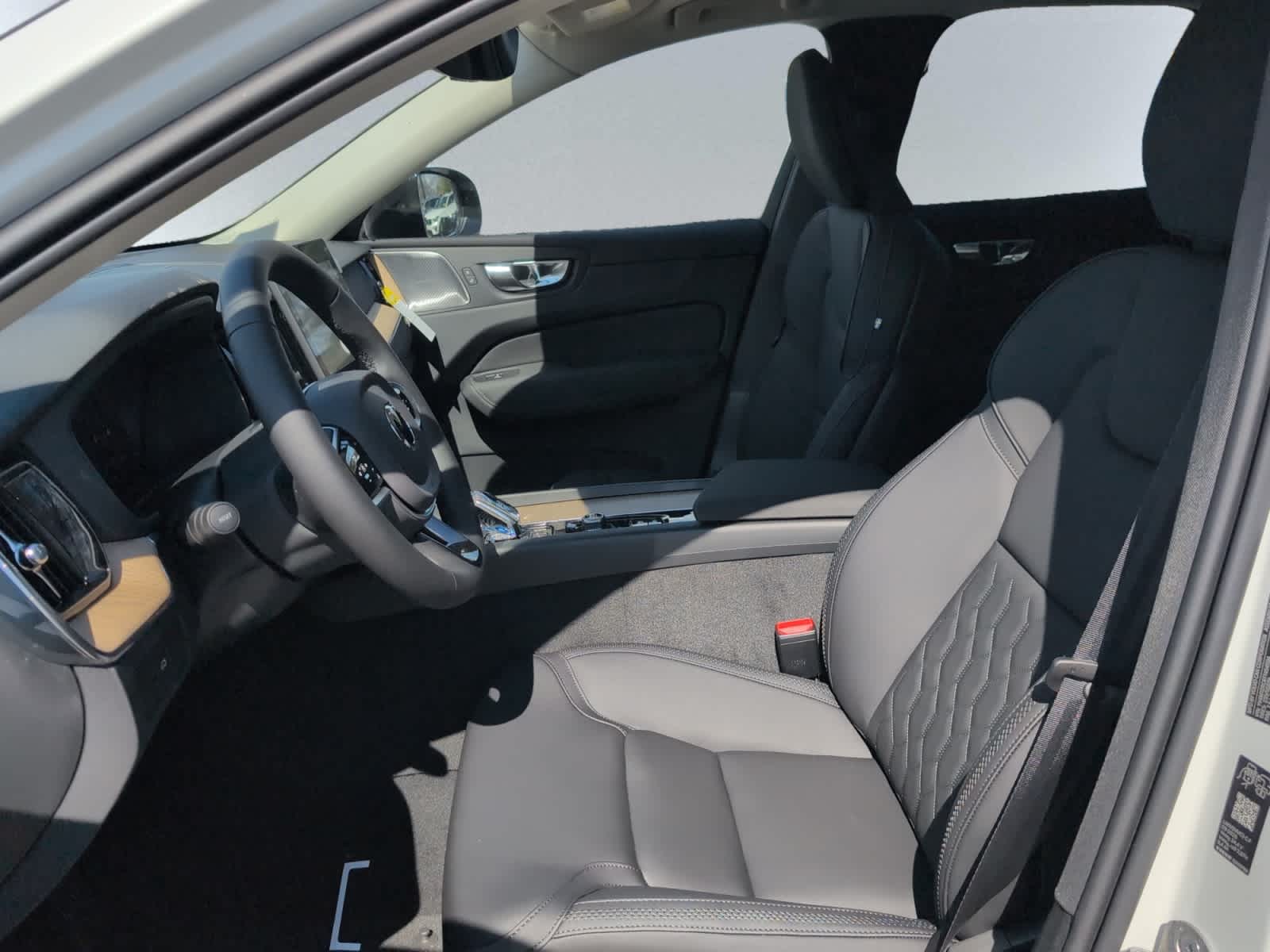 new 2026 Volvo XC60 car, priced at $58,520