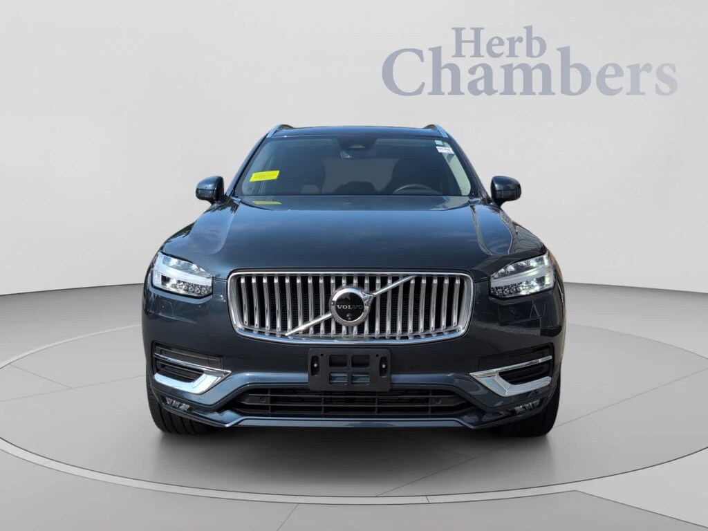Used 2025 Volvo XC90 B5 Plus SUV
