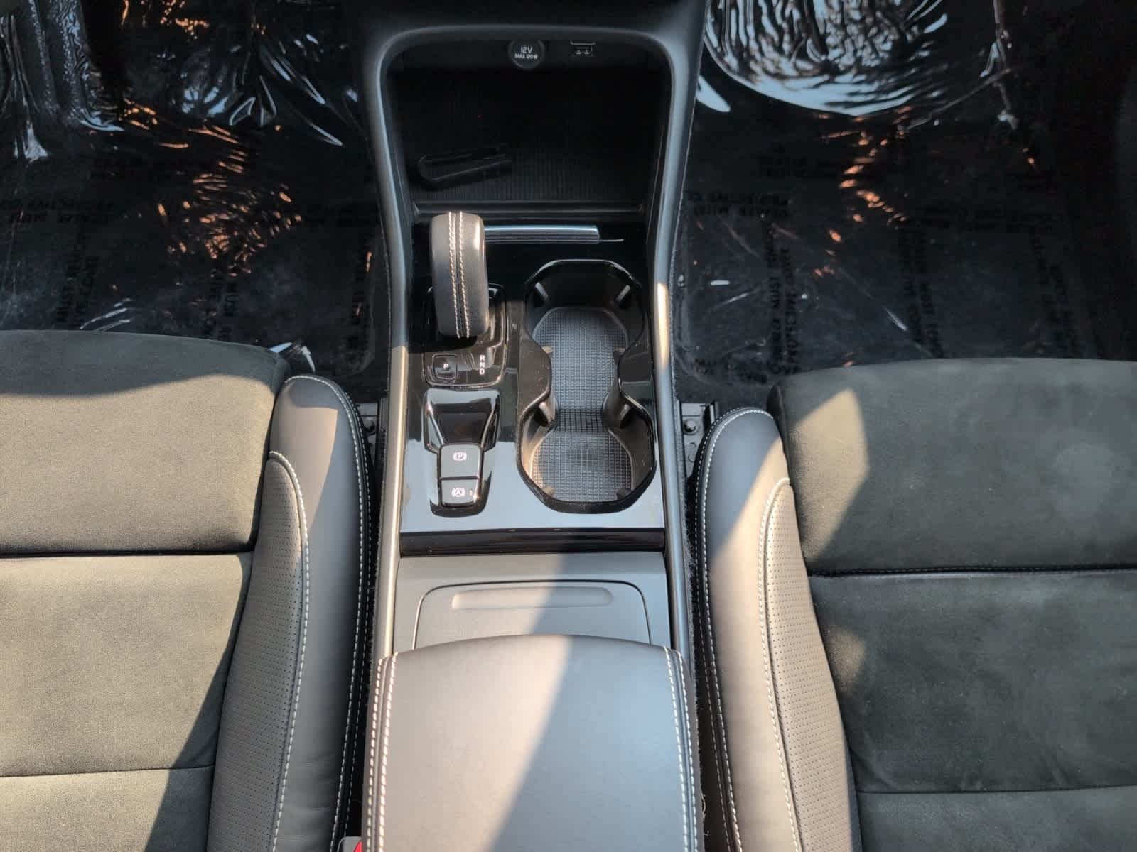 2021 Volvo XC40 15