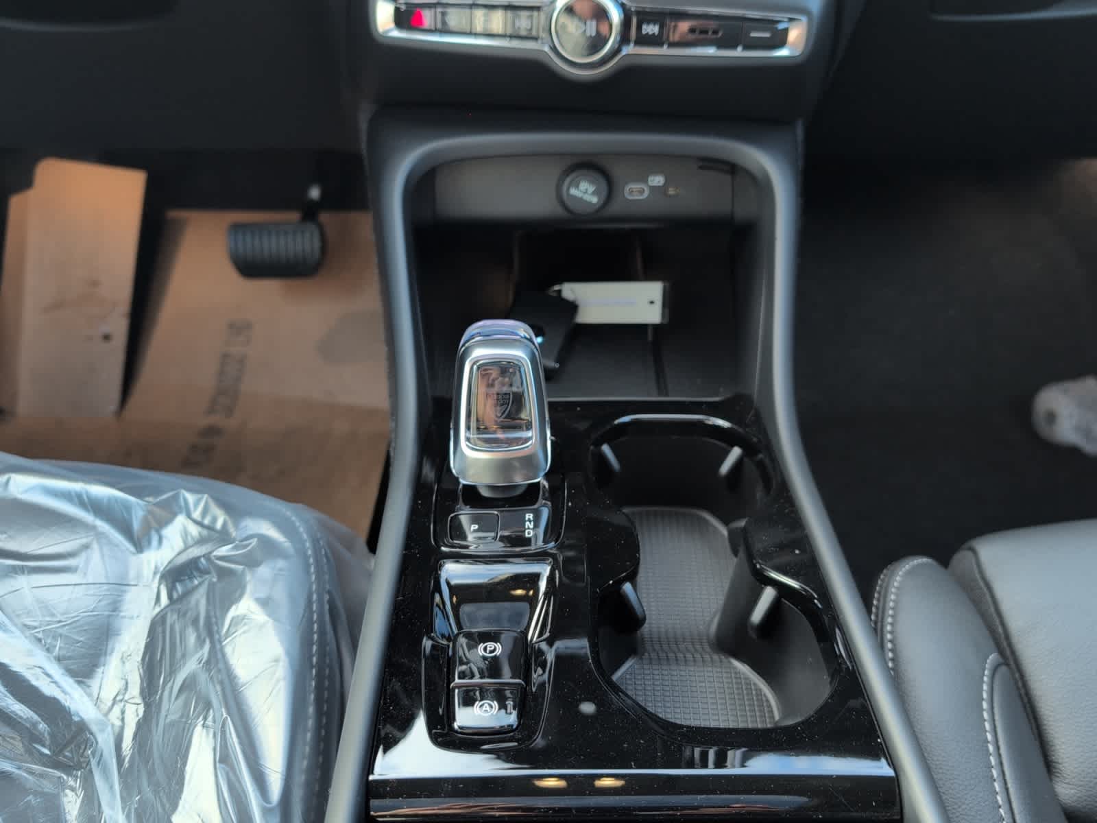 new 2026 Volvo XC40 car, priced at $51,850