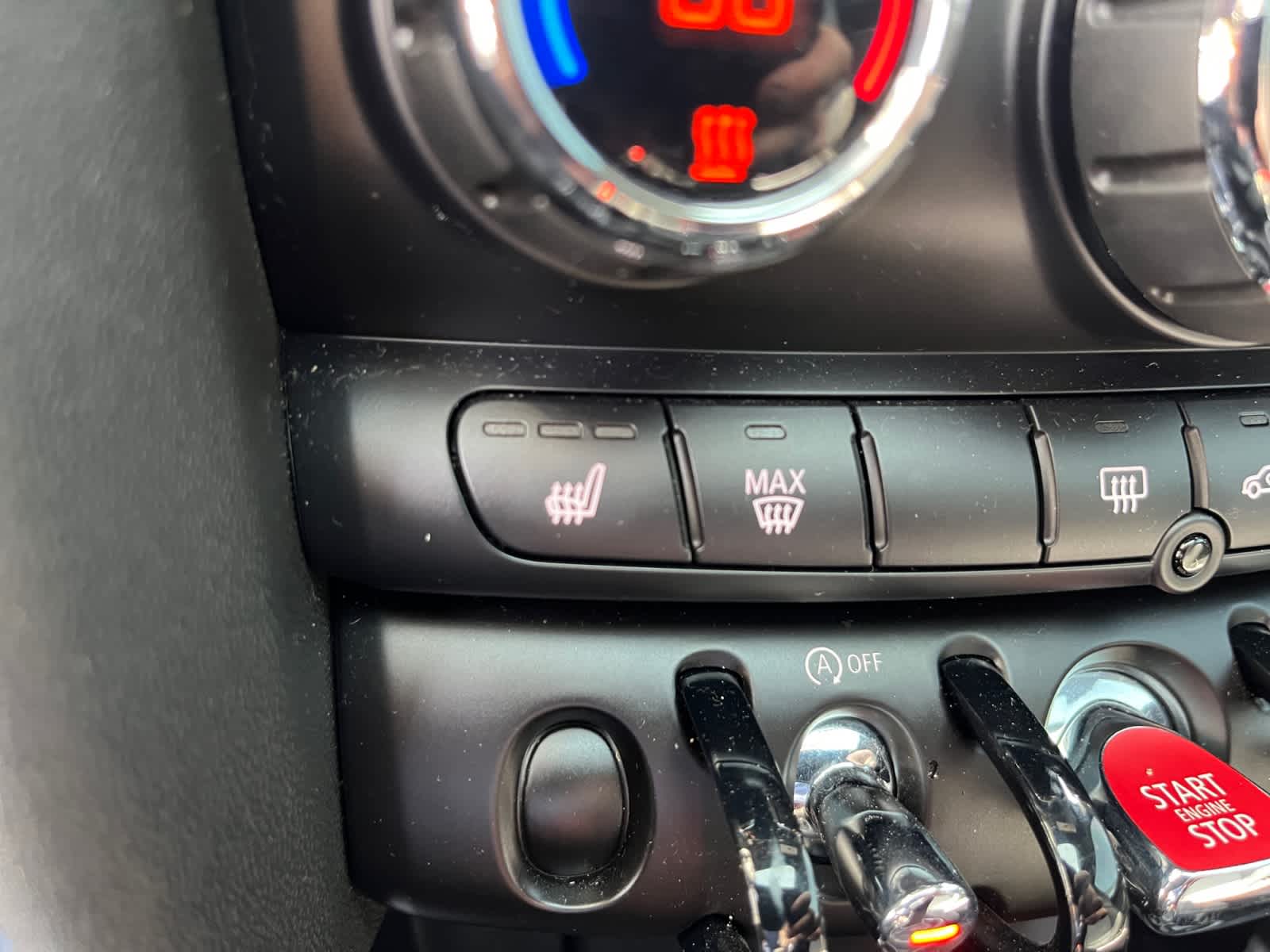 used 2024 MINI Hardtop 2 Door car, priced at $29,998