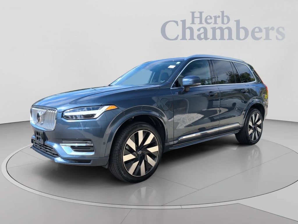 Used 2023 Volvo XC90 Recharge Plug-In Hybrid Plus 6-Seater SUV