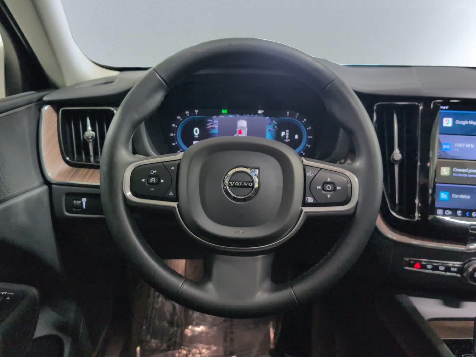 used 2022 Volvo XC60 car, priced at $31,998