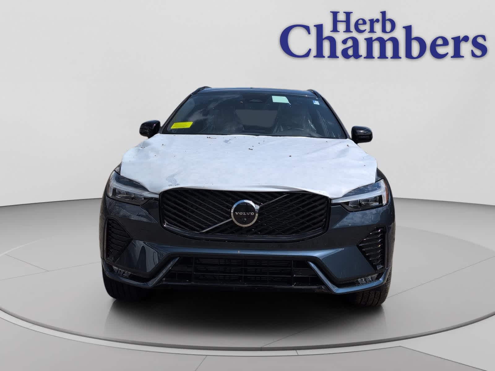 new 2026 Volvo XC60 car, priced at $57,720