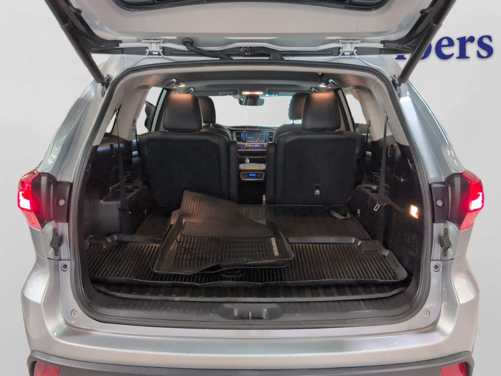 used 2019 Toyota Highlander car, priced at $24,998