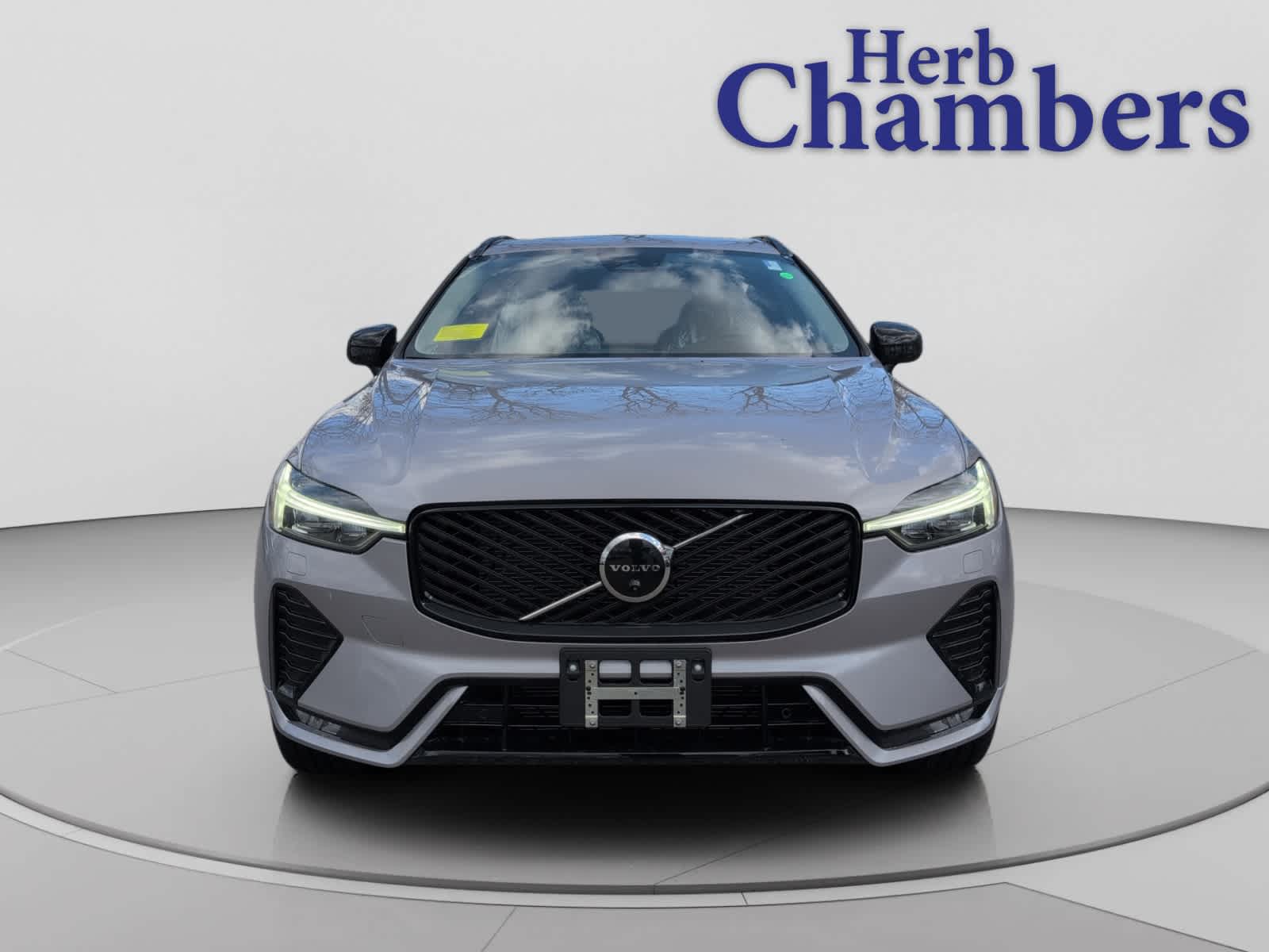 new 2026 Volvo XC60 car, priced at $58,135