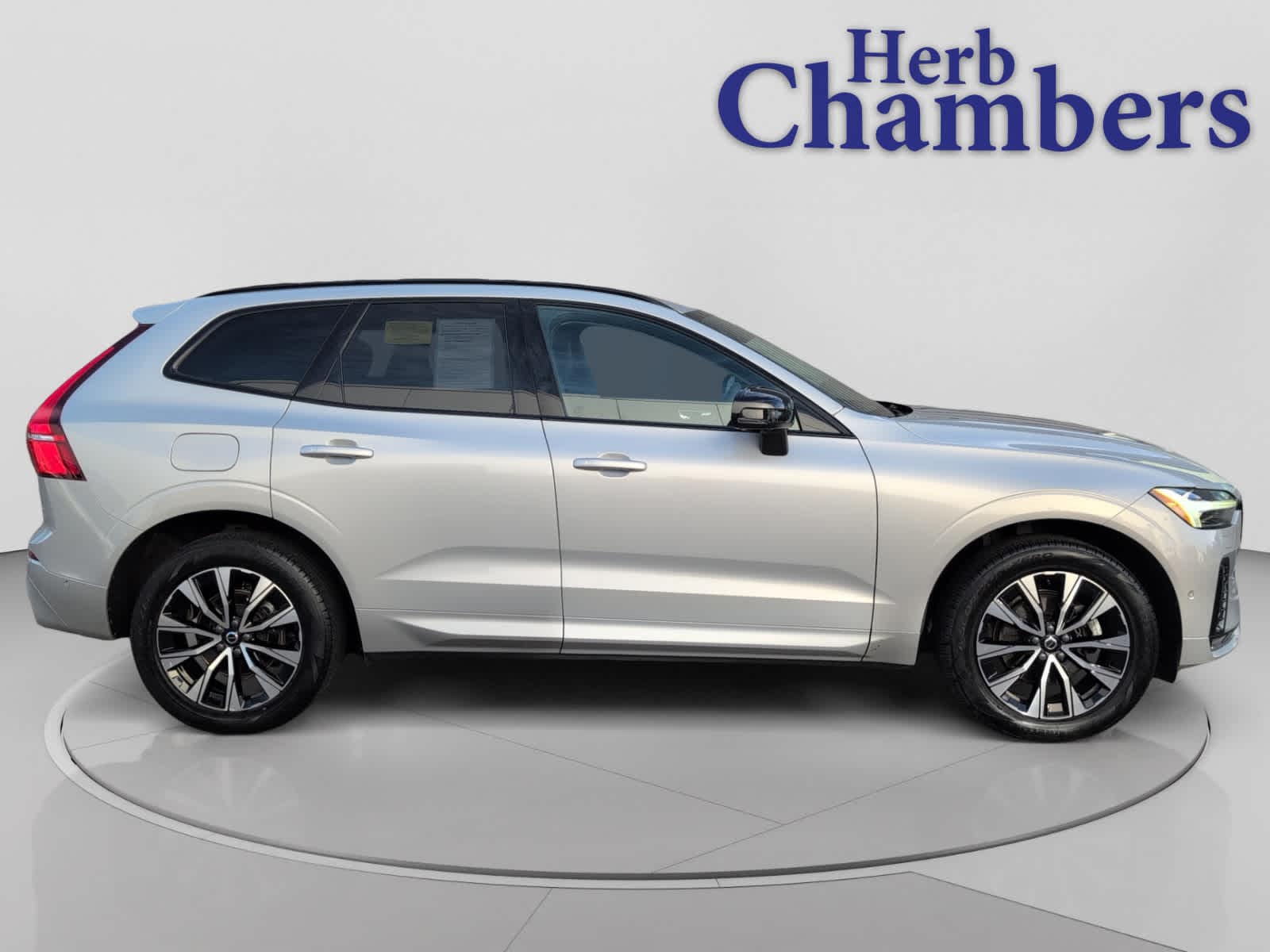 used 2023 Volvo XC60 car, priced at $28,998