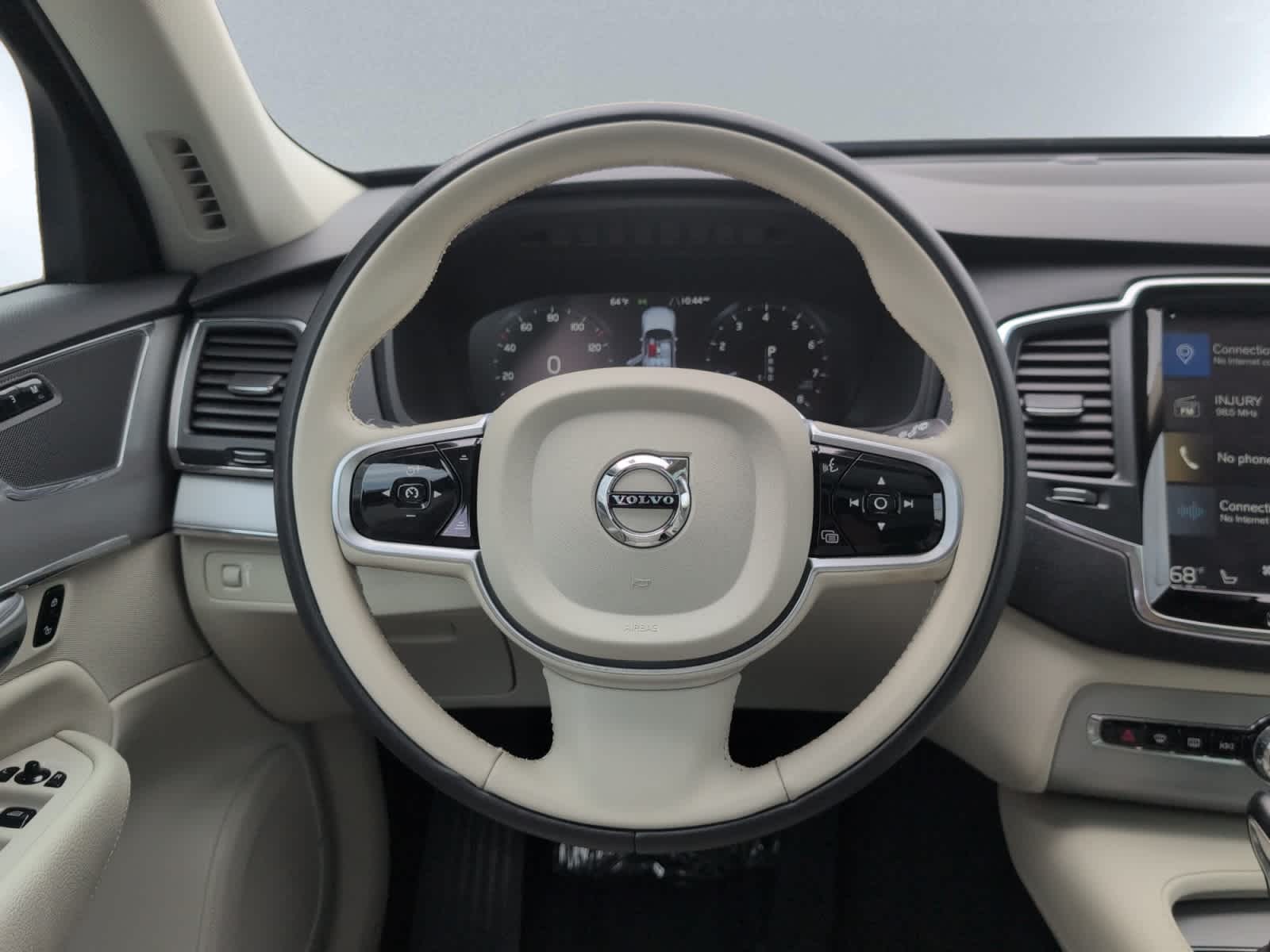 used 2021 Volvo XC90 car, priced at $25,998