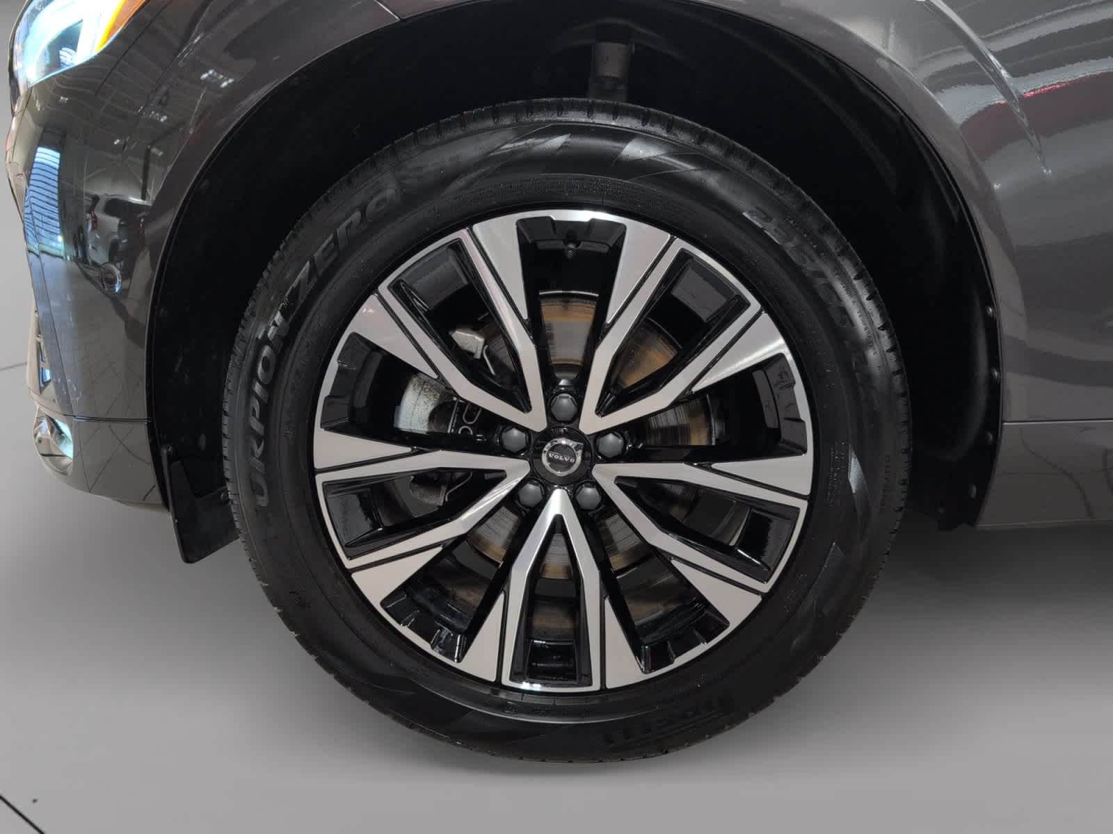 used 2024 Volvo XC60 car, priced at $39,998