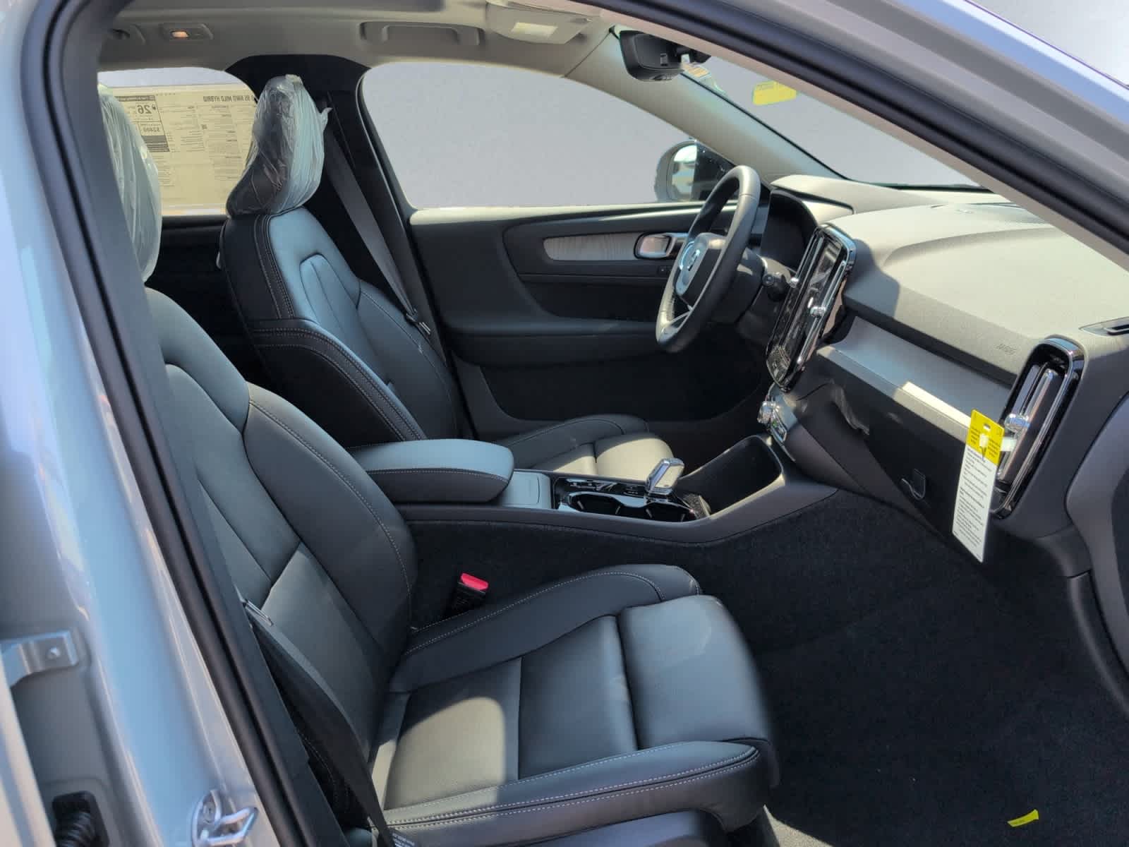 new 2026 Volvo XC40 car, priced at $51,960