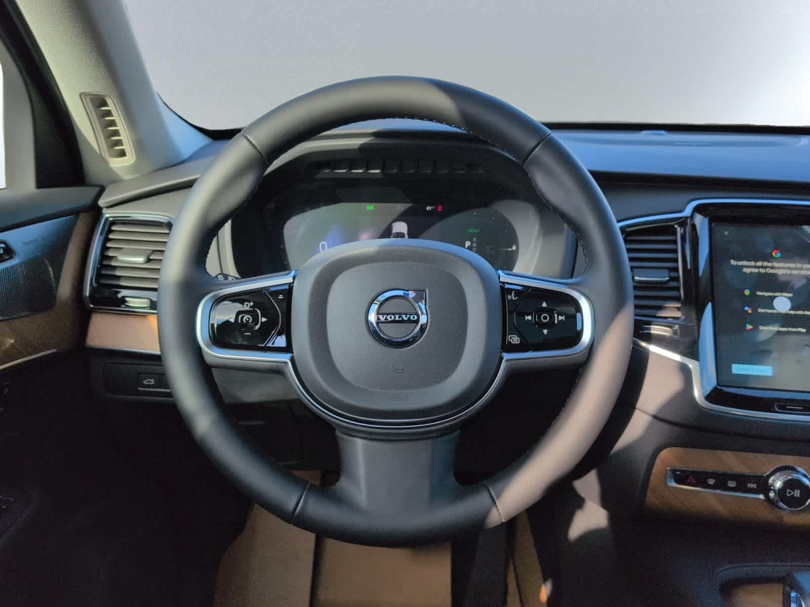 used 2025 Volvo XC90 plug-in hybrid car, priced at $76,875