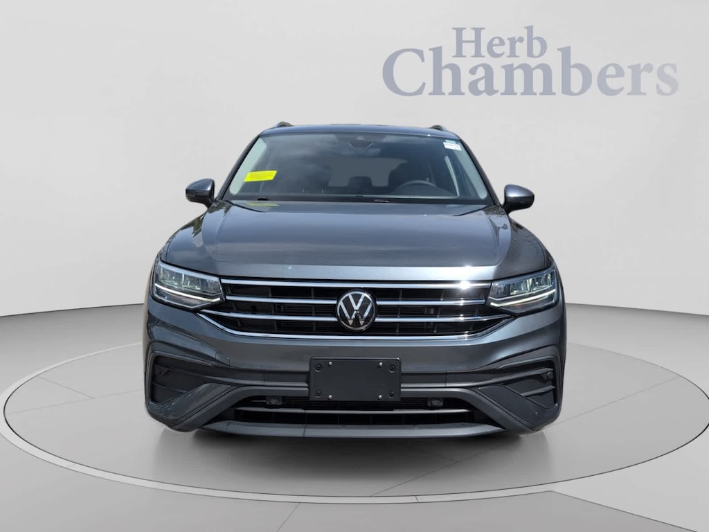 Used 2024 Volkswagen Tiguan 2.0T SE SUV