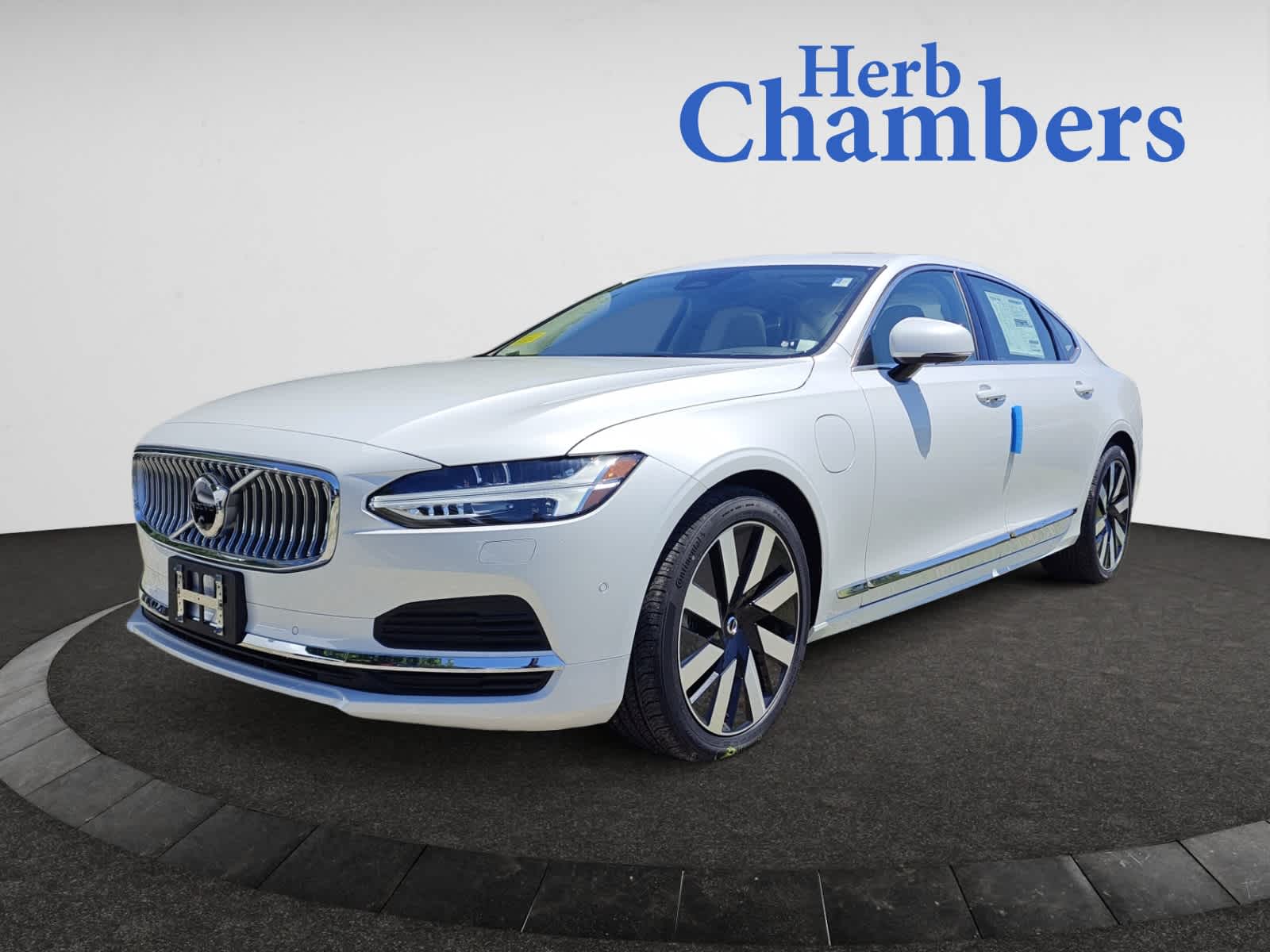 used 2024 Volvo S90 plug-in hybrid car, priced at $78,495