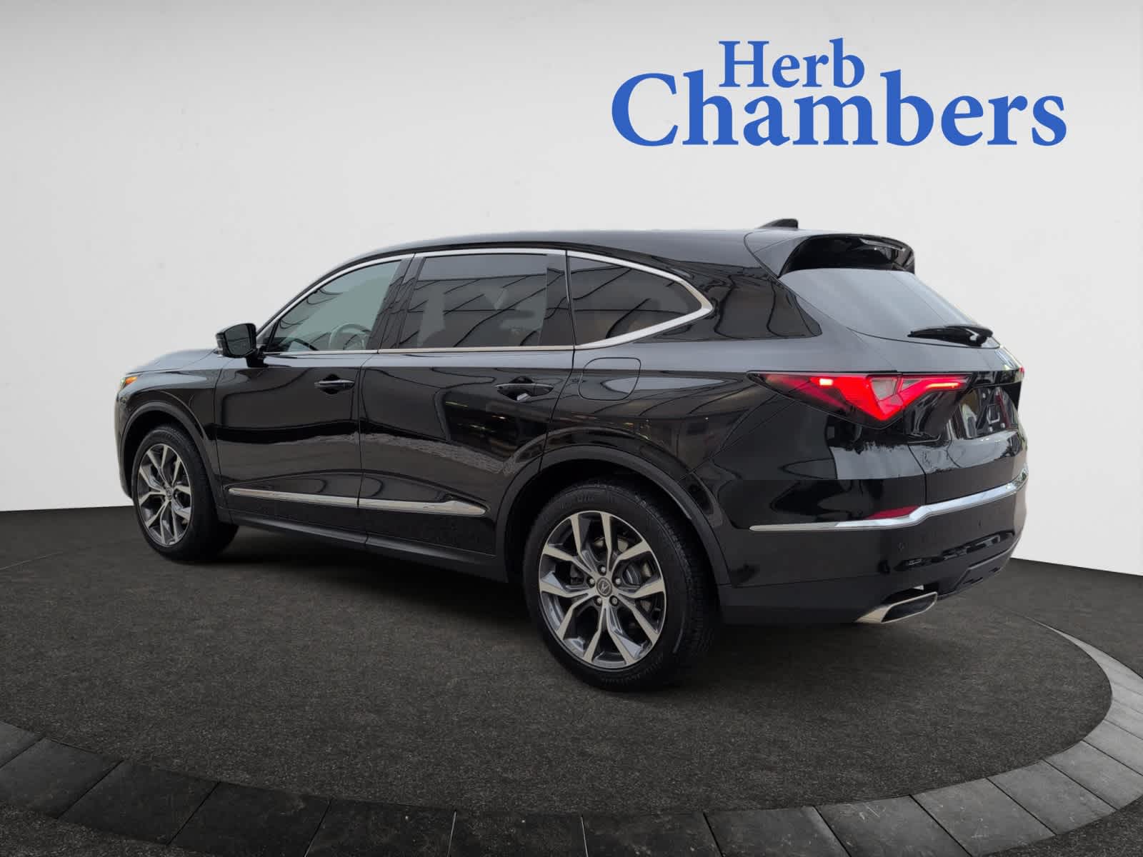 2024 Acura MDX SH-AWD Technology photo 3