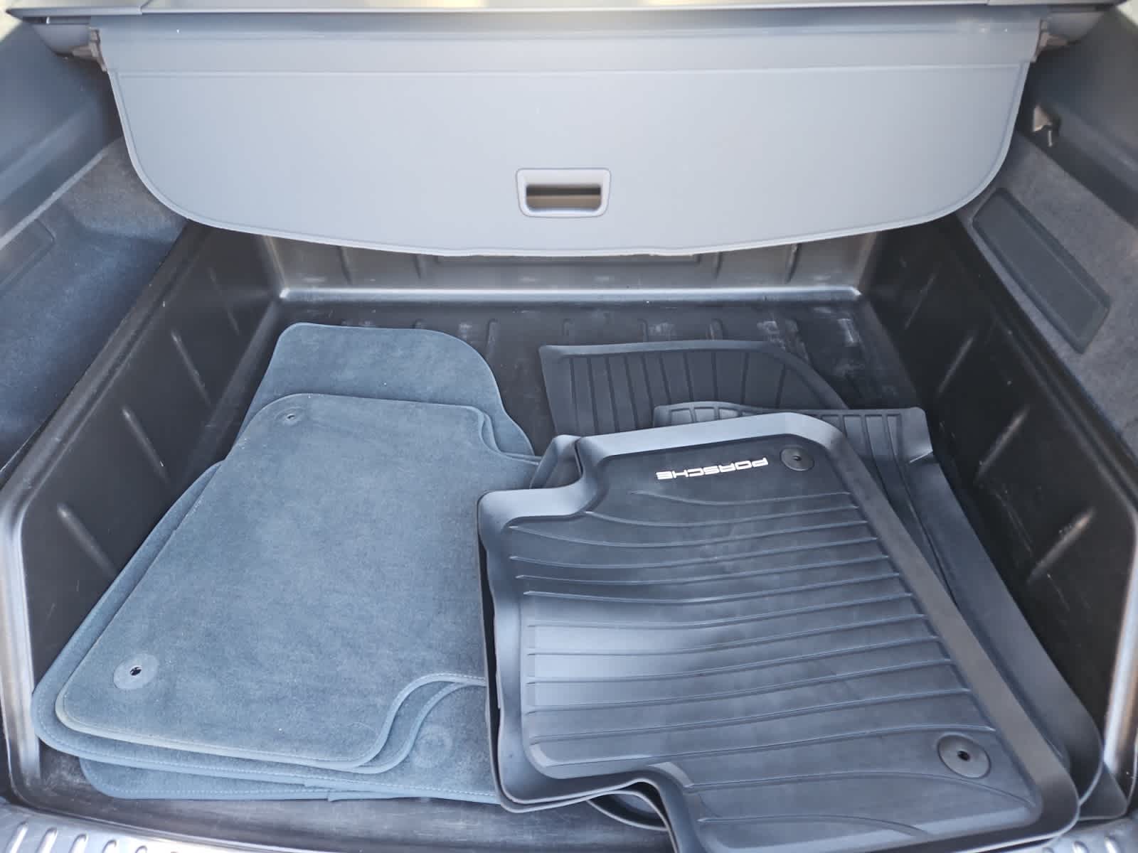 used 2022 Porsche Cayenne car, priced at $42,998