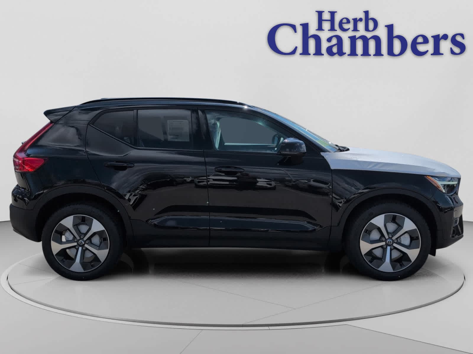 new 2026 Volvo XC40 car, priced at $50,035