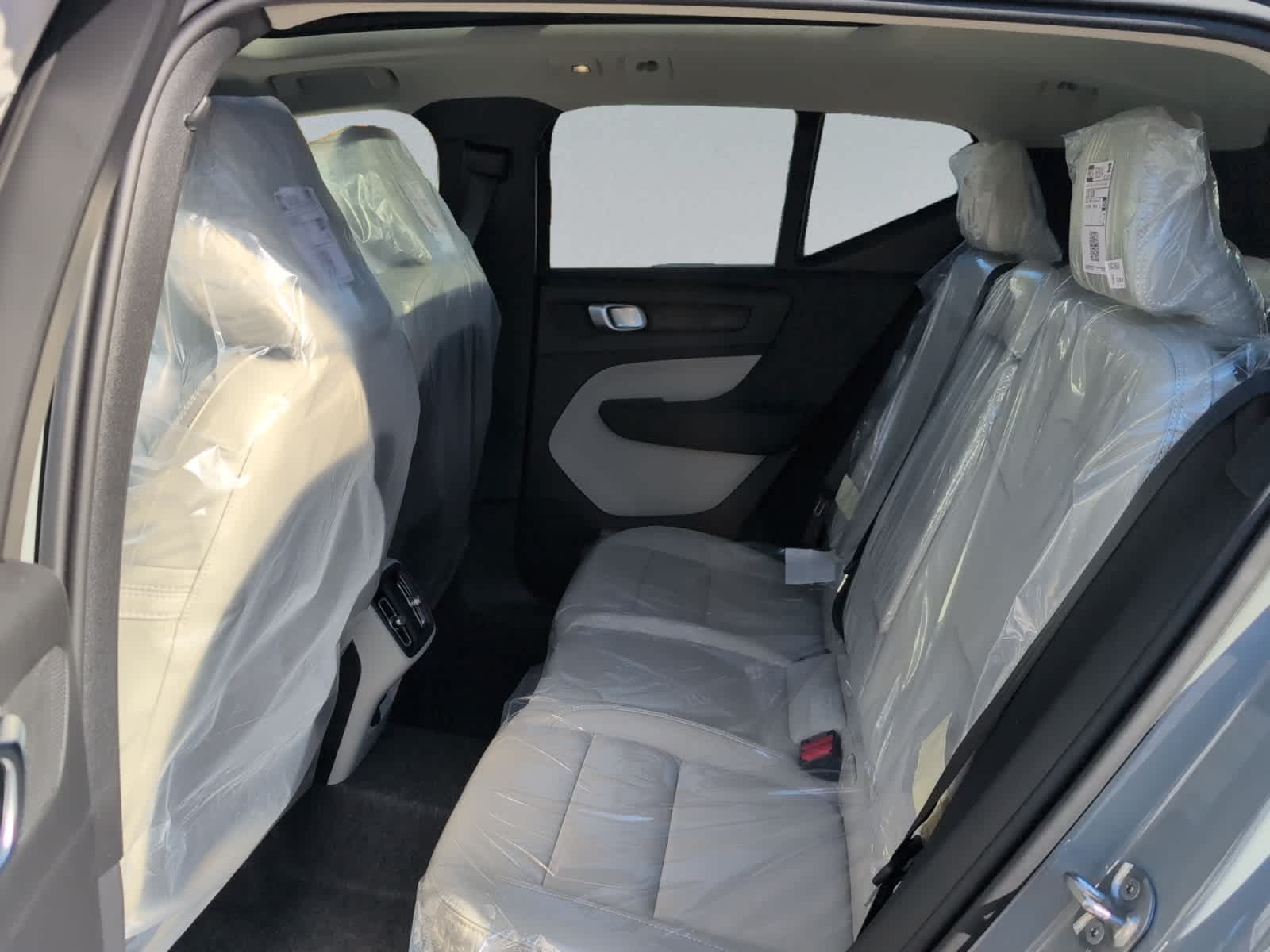 new 2026 Volvo XC40 car, priced at $53,525