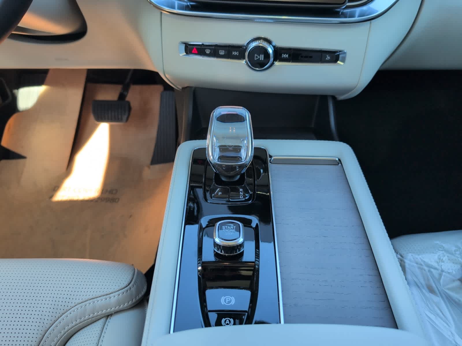 new 2026 Volvo XC90 car, priced at $75,530
