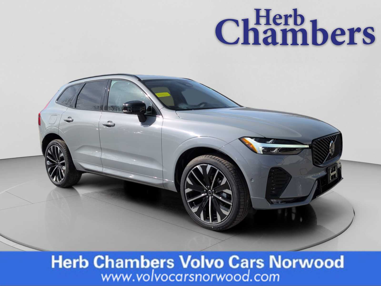 new 2026 Volvo XC60 car, priced at $64,470