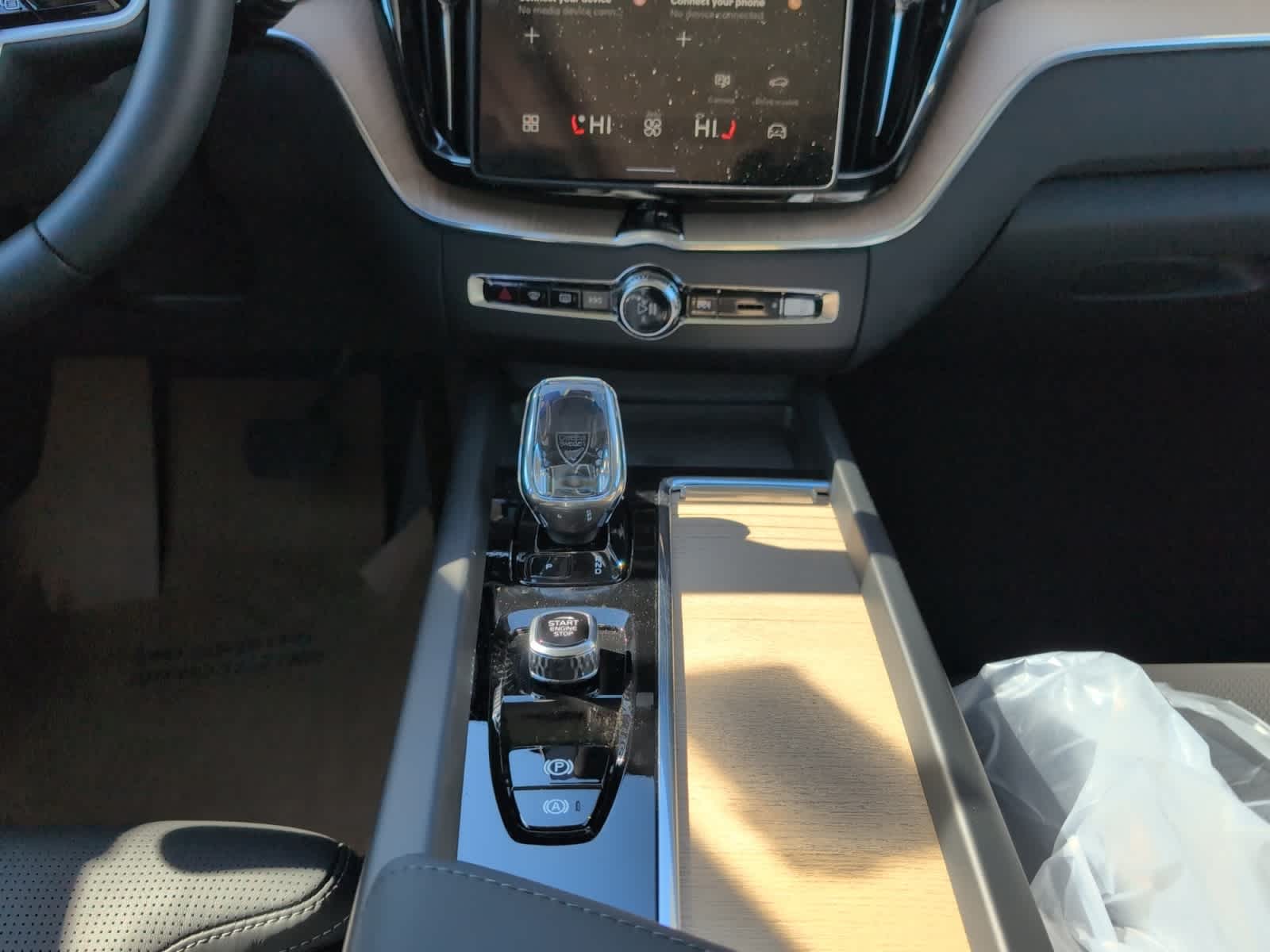 new 2026 Volvo XC60 plug-in hybrid car, priced at $74,935