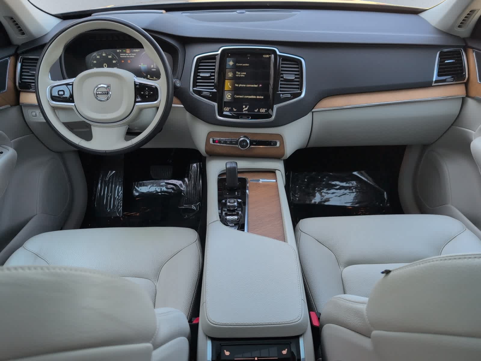 used 2021 Volvo XC90 Recharge Plug-In Hybrid car, priced at $27,998