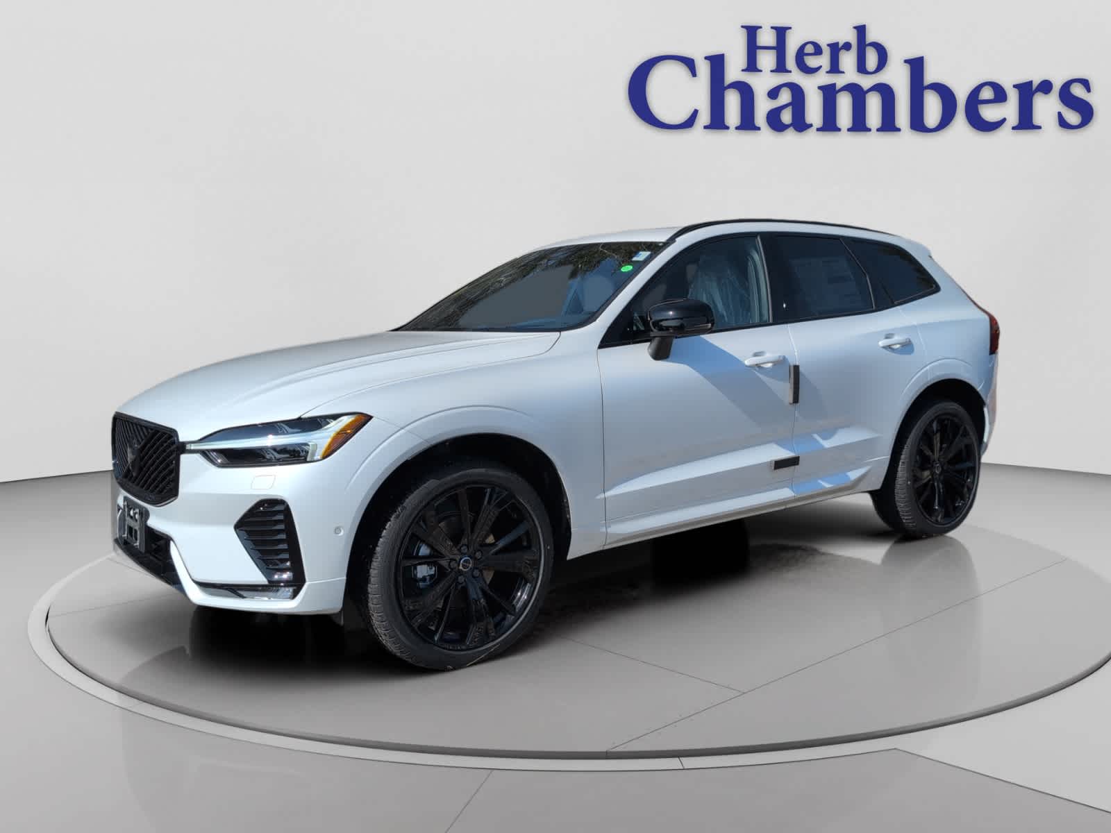 new 2026 Volvo XC60 car, priced at $63,770