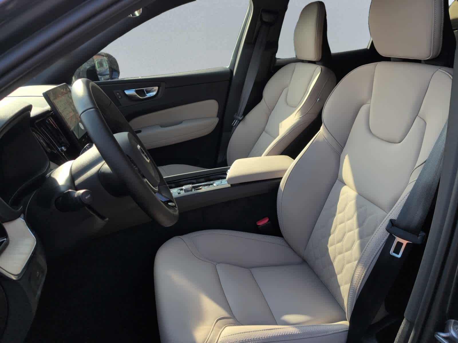 new 2026 Volvo XC60 car, priced at $53,385