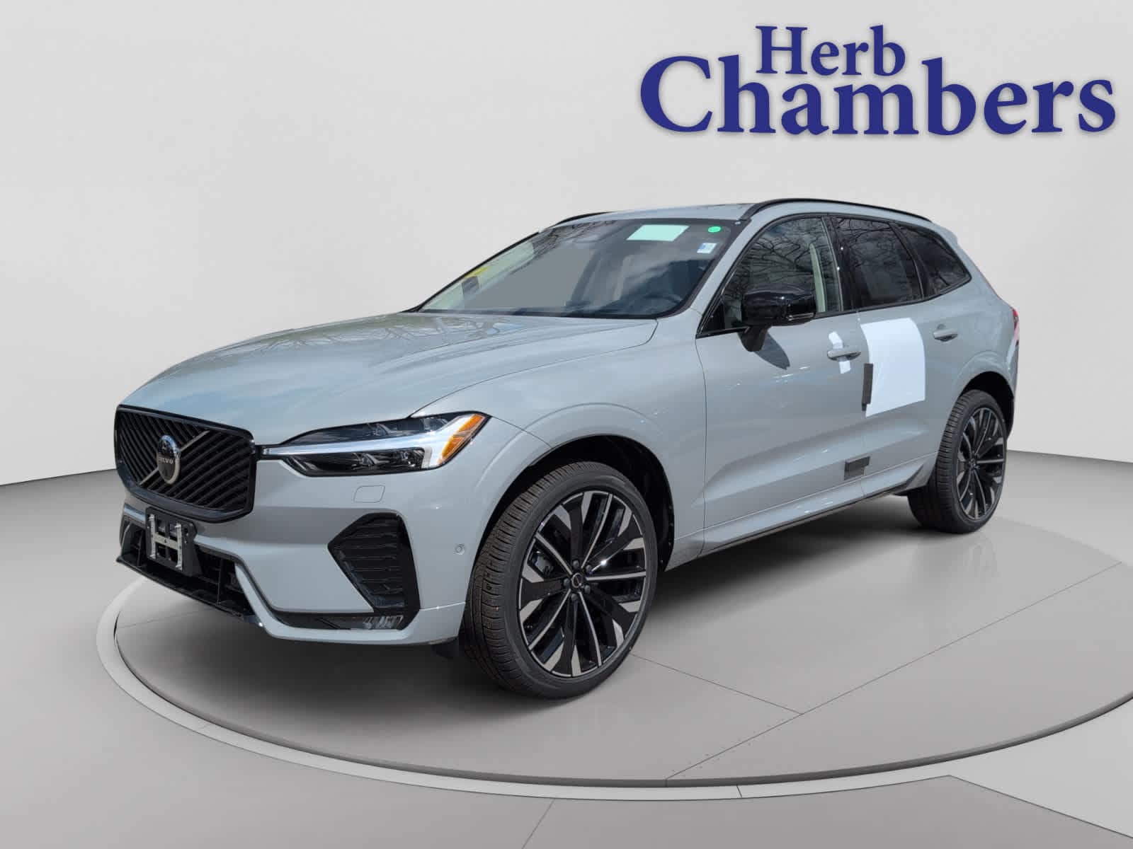 new 2026 Volvo XC60 car, priced at $63,635
