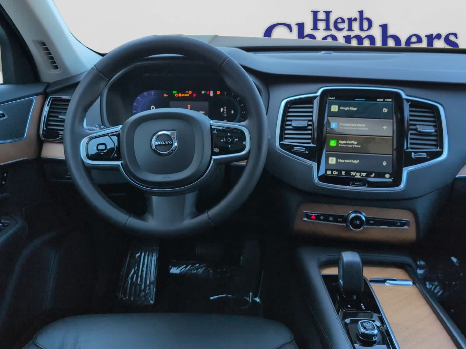 used 2024 Volvo XC90 car, priced at $45,998