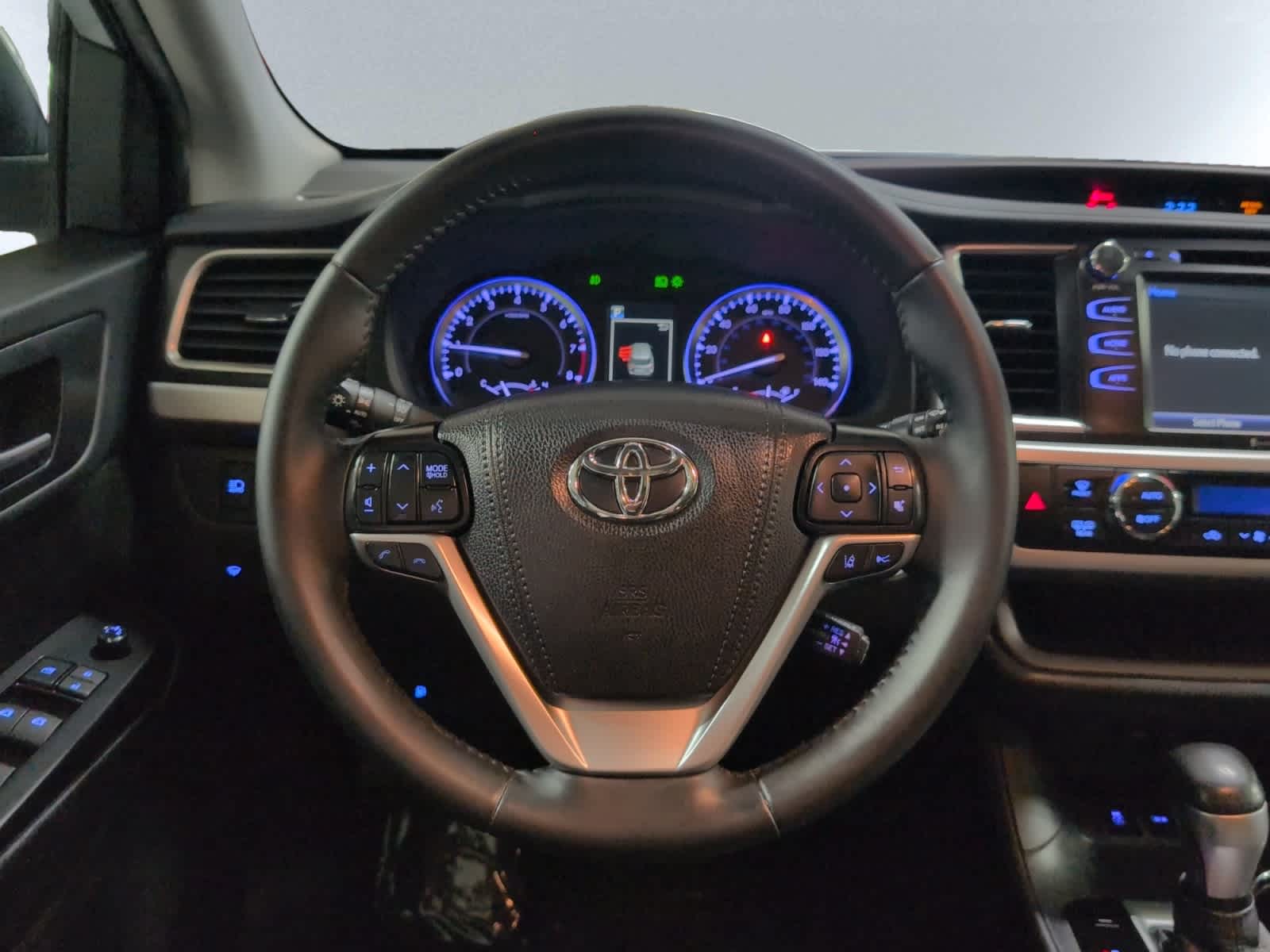used 2019 Toyota Highlander car, priced at $24,998
