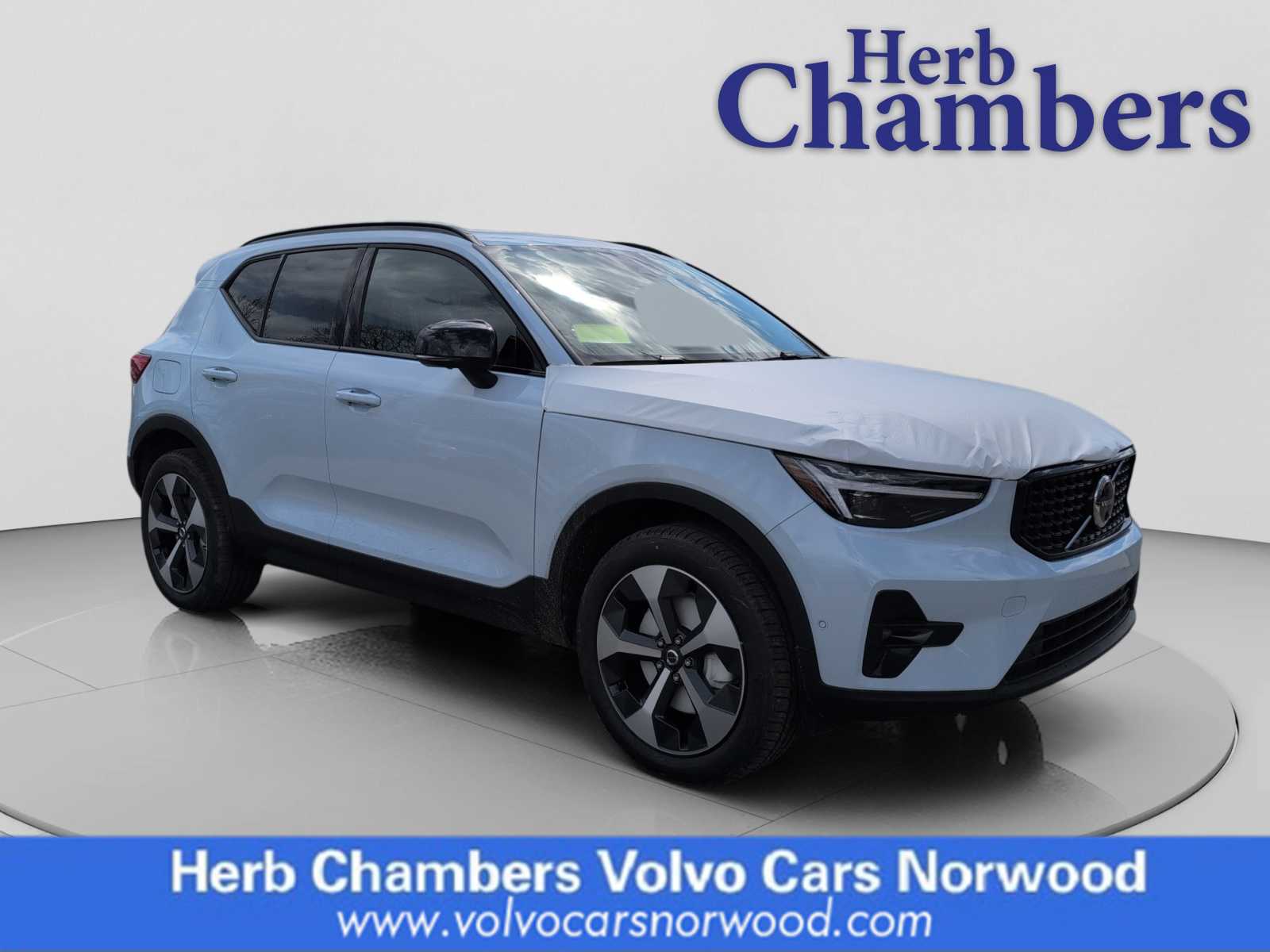 new 2026 Volvo XC40 car, priced at $50,035