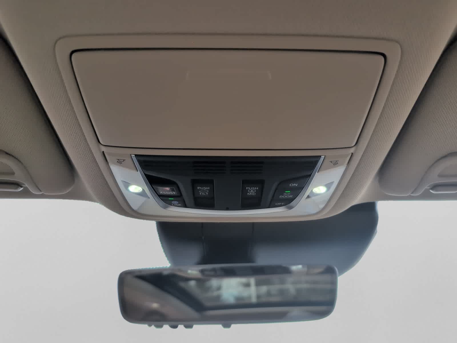 used 2024 Acura RDX car, priced at $35,998