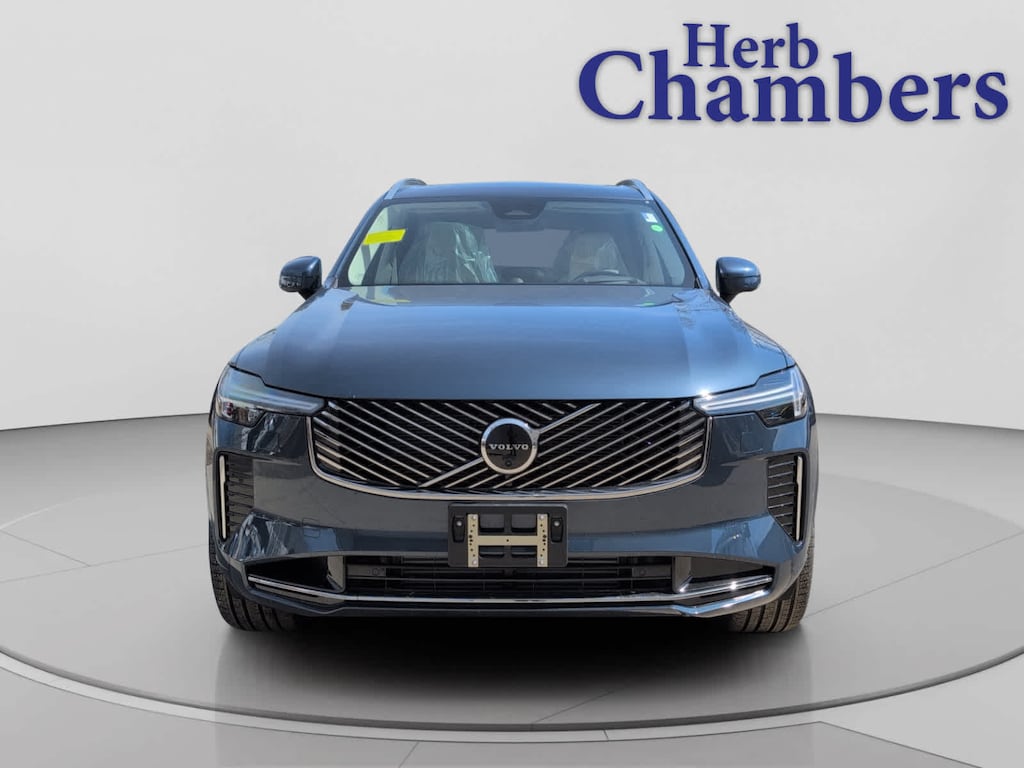 New 2026 Volvo XC90 plug-in hybrid T8 Ultra 6-Seater SUV