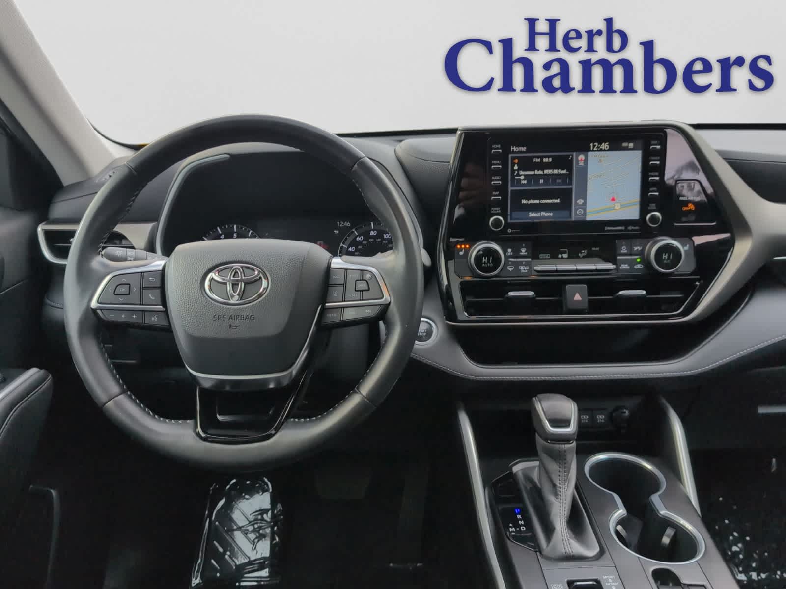 used 2020 Toyota Highlander car, priced at $27,998