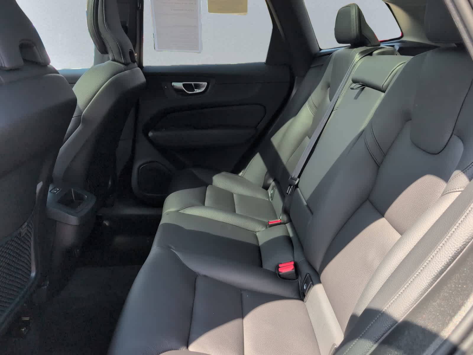 used 2023 Volvo XC60 car, priced at $35,998