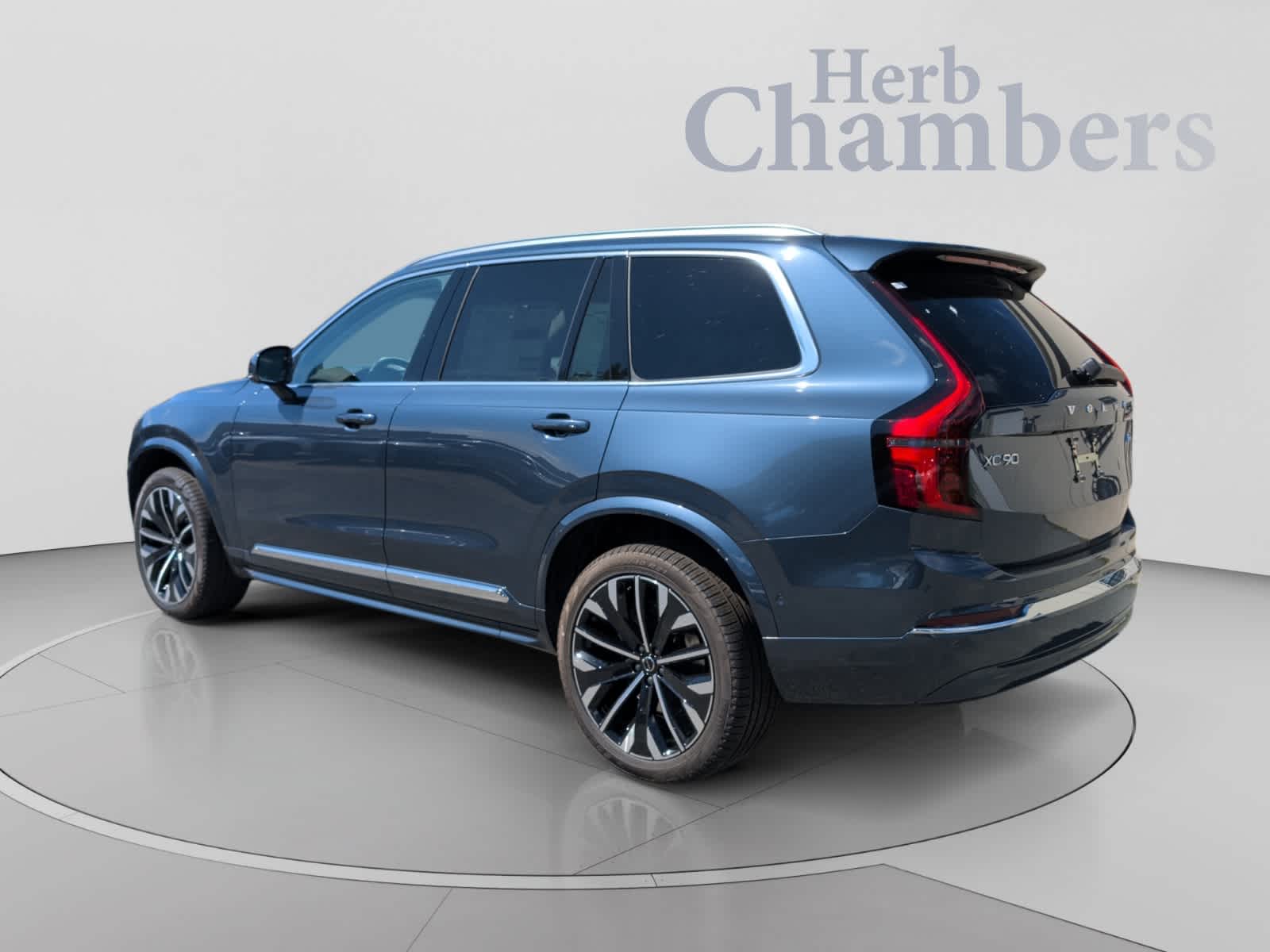 New 2027 Volvo XC90 Ultra SUV