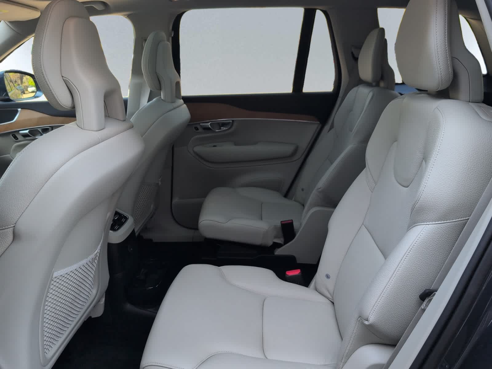 used 2021 Volvo XC90 Recharge Plug-In Hybrid car, priced at $27,998