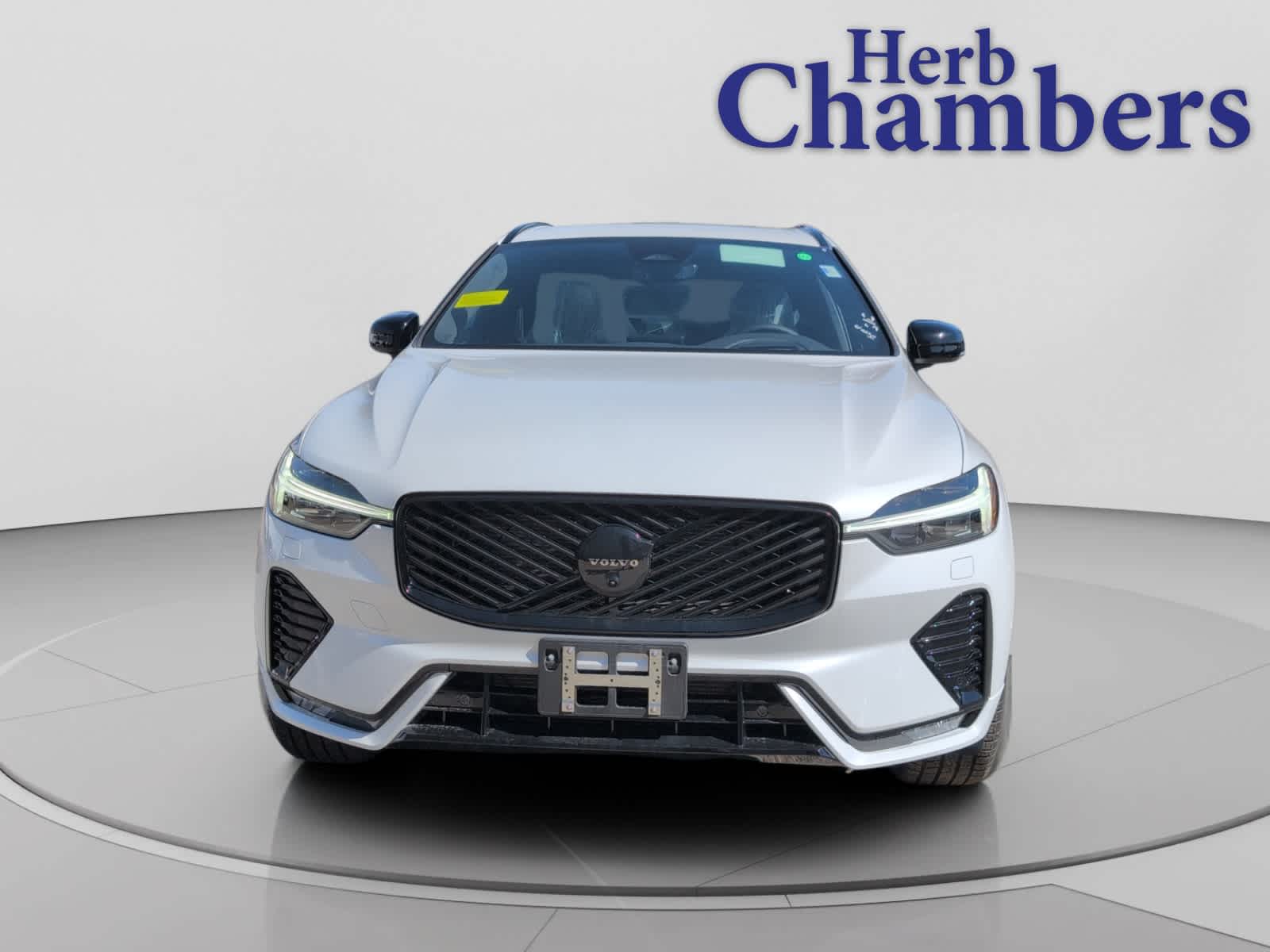 new 2026 Volvo XC60 car, priced at $64,090