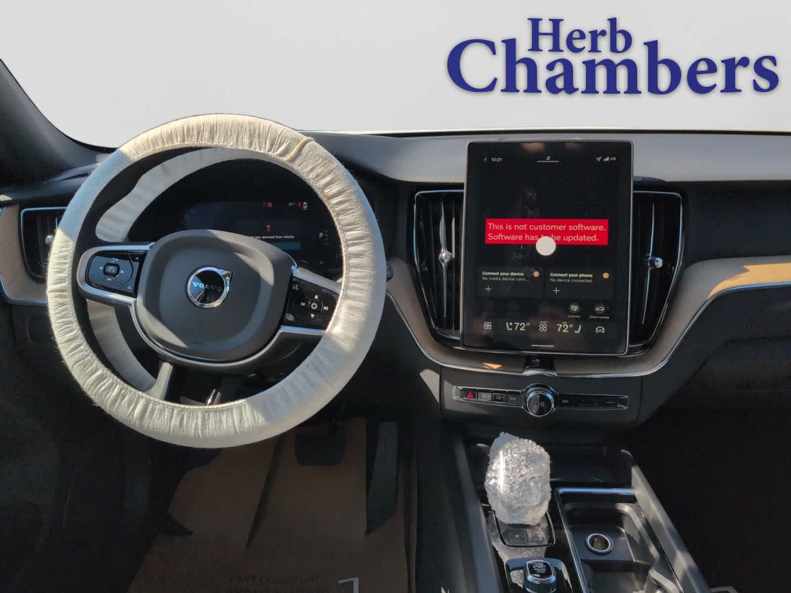 new 2026 Volvo XC60 car, priced at $52,670