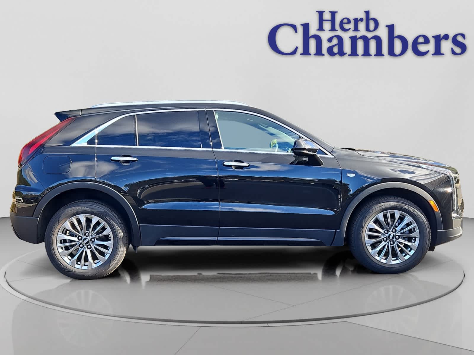 used 2024 Cadillac XT4 car, priced at $26,498